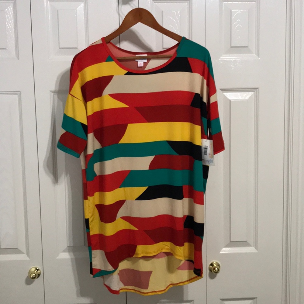 ✨NEW✨LuLaRoe Irma Top ⭐️Hi-Lo Tunic ⭐️ NWT Small